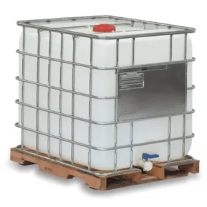 1000 Liter IBC tanks on wooden pallet